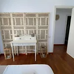 Beachfront Apartament Los Lances